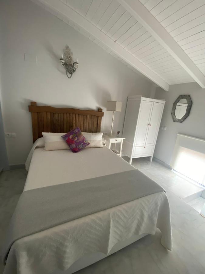 Loft13 Apartment Seville Luaran gambar