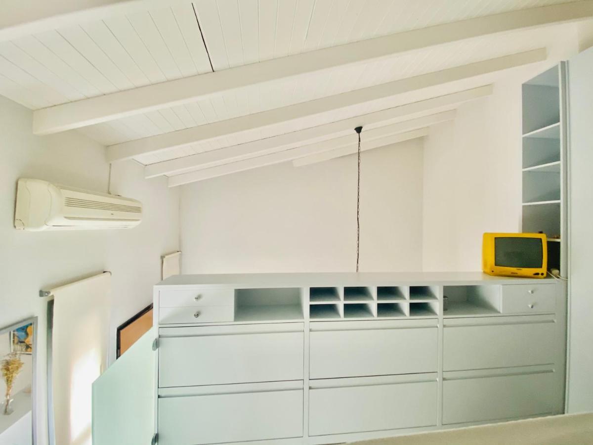 Loft13 Apartment Seville Luaran gambar